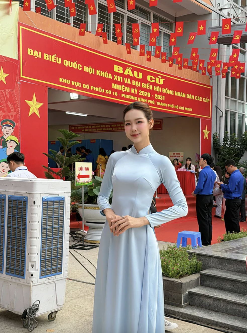 Nhạc sĩ Nguyễn Văn Chung, NSND Mỹ Uyên rộn ràng đi bầu cử, tự hào ngày hội non sông- Ảnh 9.