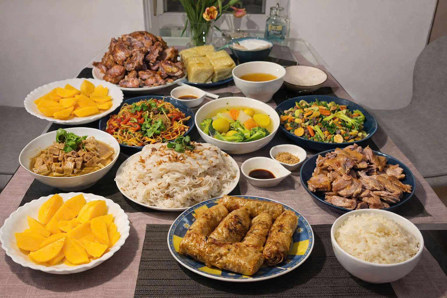 Thể lệ cuộc thi viết chủ đề “Bữa cơm gia đình ấm áp yêu thương”- Ảnh 1.