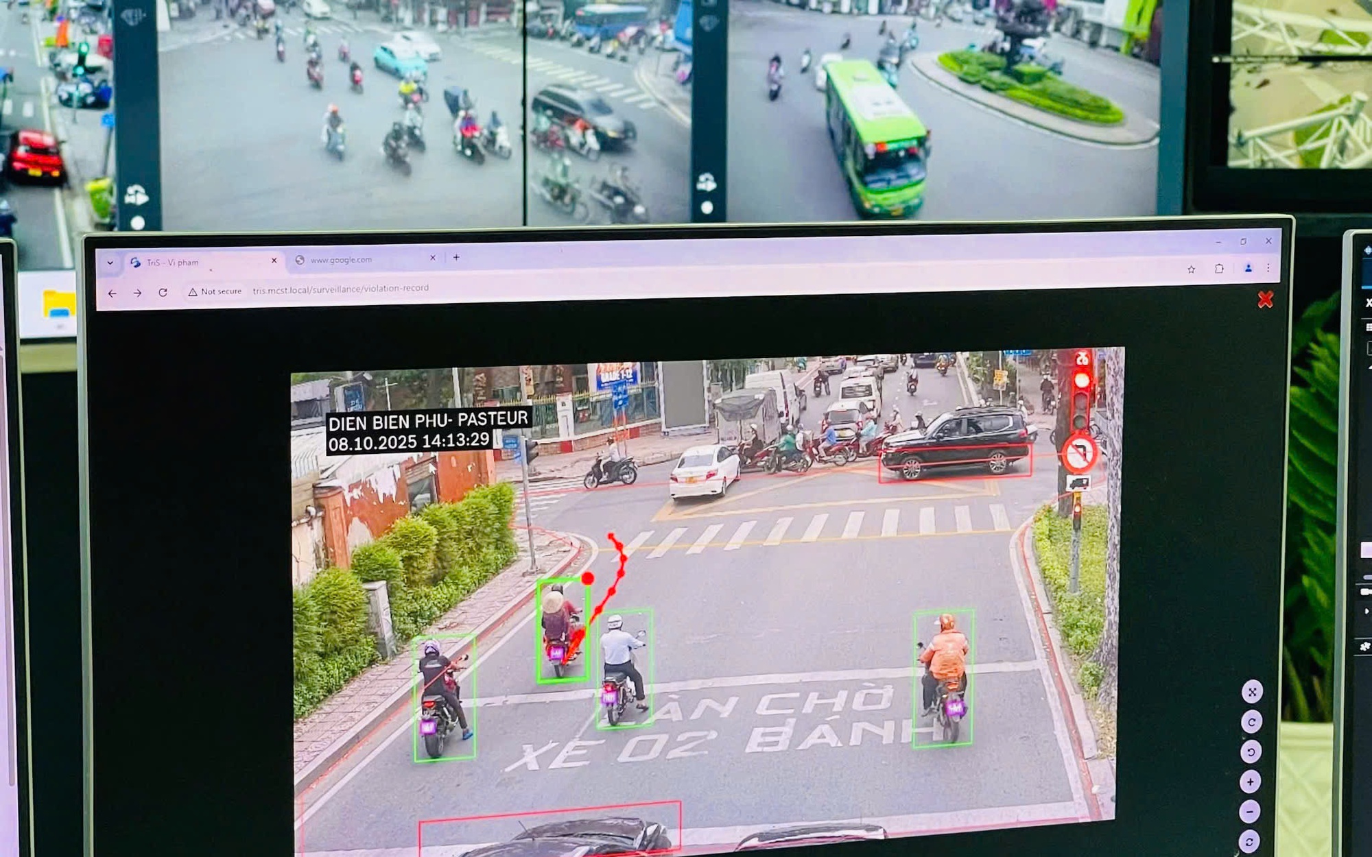 ‘Mắt thần’ phát hiện 84.500 trường hợp vi phạm giao thông ở TPHCM