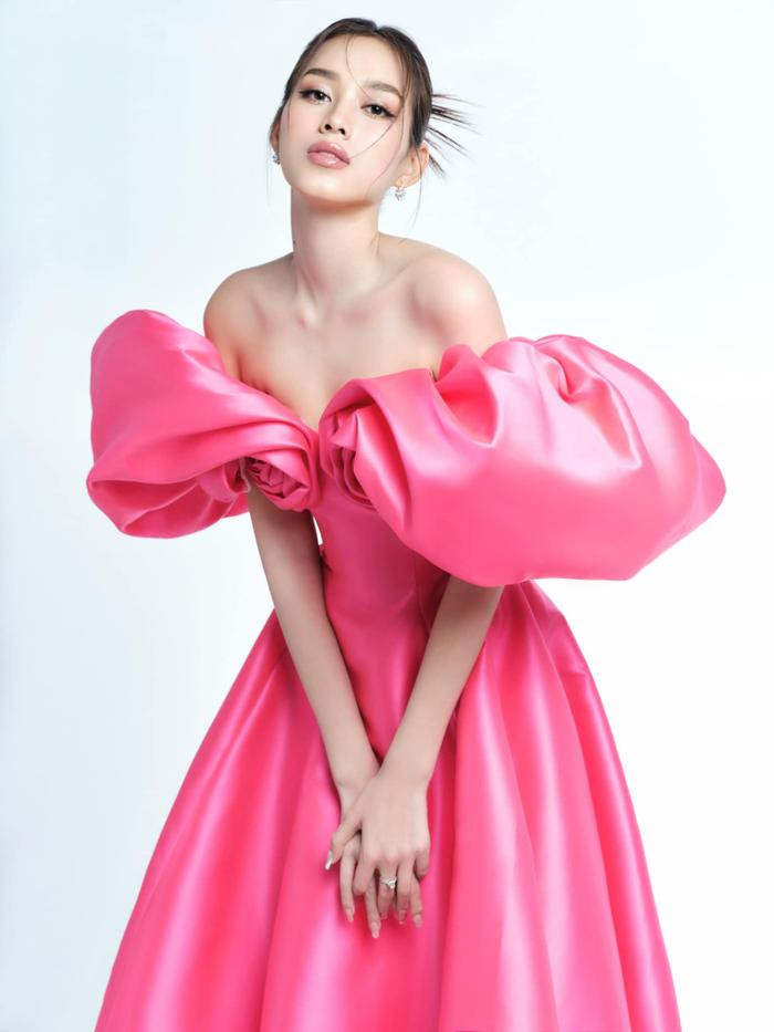 Hoa hậu Đỗ Thị Hà 'lộ' thêm ảnh cưới bên châu Âu- Ảnh 11.