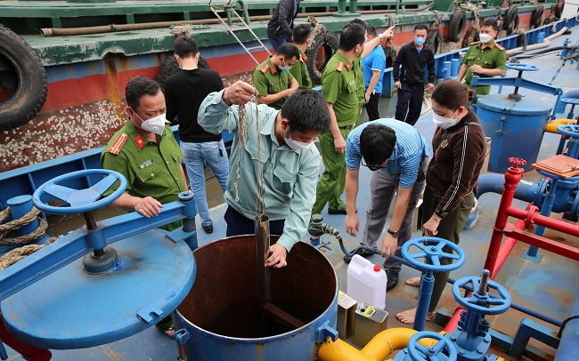 Chỉ thị của Thủ tướng: Thúc đẩy chuyển đổi phương tiện, phát triển giao thông điện- Ảnh 2. Chỉ thị của Thủ tướng: Thúc đẩy chuyển đổi phương tiện, phát triển giao thông điện- Ảnh 2.