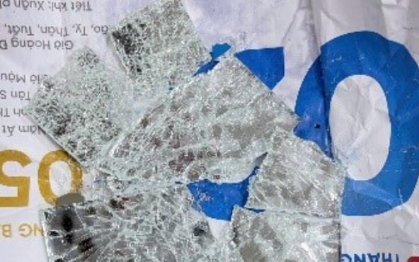 Đi đá bóng, bị mất túi xách chứa tài sản 80 triệu đồng- Ảnh 2.