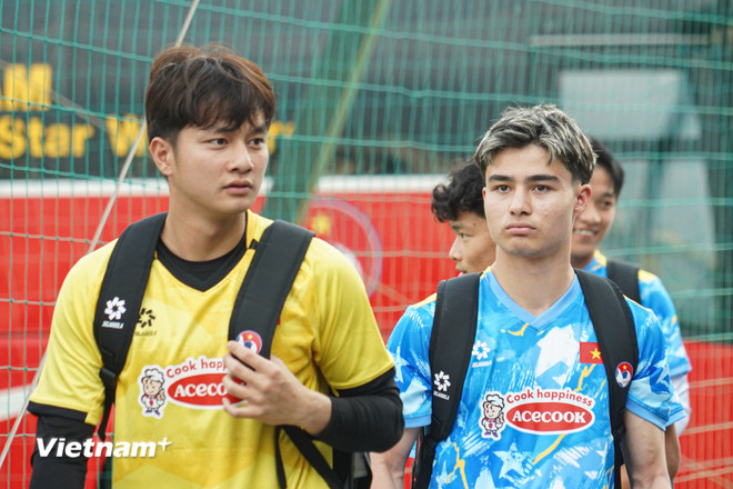 Tiền đạo Việt kiều Moric: 'Tôi có những phẩm chất tương đồng với Đình Bắc'- Ảnh 2.