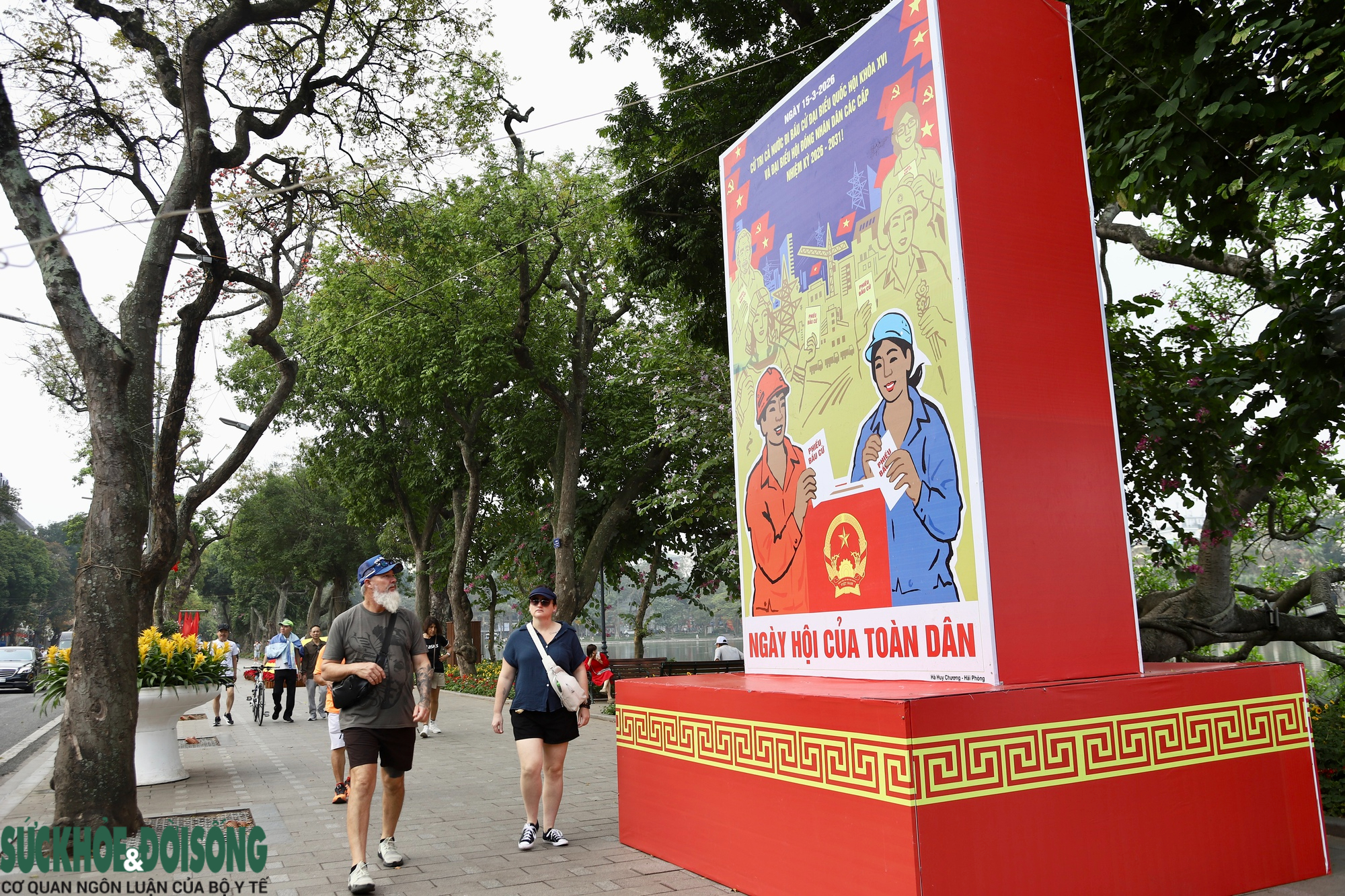 Hà Nội rực rỡ cờ hoa chào mừng bầu cử Quốc hội khóa XVI và Hội đồng nhân dân nhiệm kỳ 2026 - 2031- Ảnh 3.