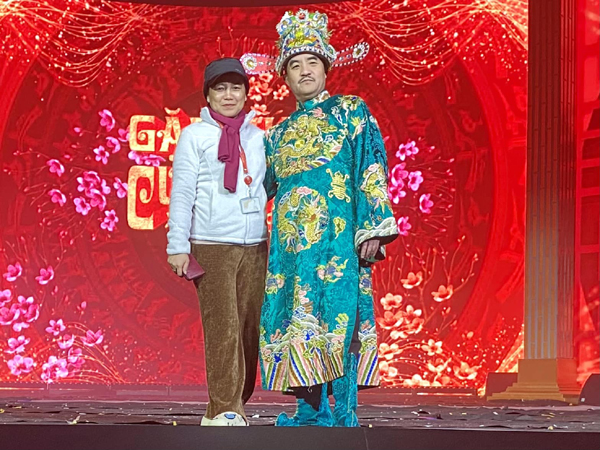 Nam NSƯT - Táo Kinh tế trong Táo Quân 2024, đời thực làm bố đơn thân kín tiếng- Ảnh 1.