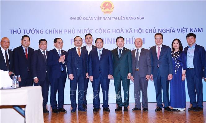 Thủ tướng Phạm Minh Chính gặp gỡ cộng đồng người Việt Nam tại LB Nga- Ảnh 4. Thủ tướng Phạm Minh Chính gặp gỡ cộng đồng người Việt Nam tại LB Nga- Ảnh 4.