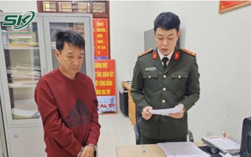 Làm quen qua Zalo rồi đưa bé gái 12 tuổi vào chòi cafe để hiếp dâm- Ảnh 2.