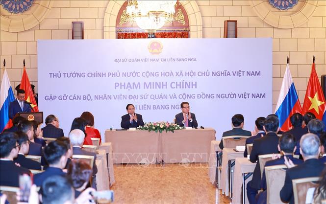 Thủ tướng Phạm Minh Chính gặp gỡ cộng đồng người Việt Nam tại LB Nga- Ảnh 2. Thủ tướng Phạm Minh Chính gặp gỡ cộng đồng người Việt Nam tại LB Nga- Ảnh 2.