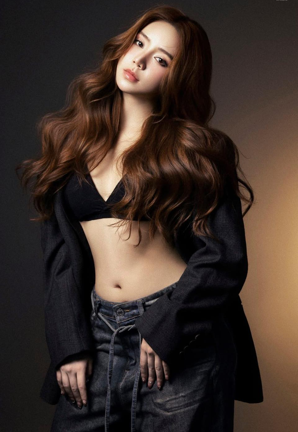 Nữ diễn viên quê Hưng Yên lạm dụng nước mắt, khán giả 'dọa' bỏ phim- Ảnh 5. Nữ diễn viên quê Hưng Yên lạm dụng nước mắt, khán giả 'dọa' bỏ phim- Ảnh 5.