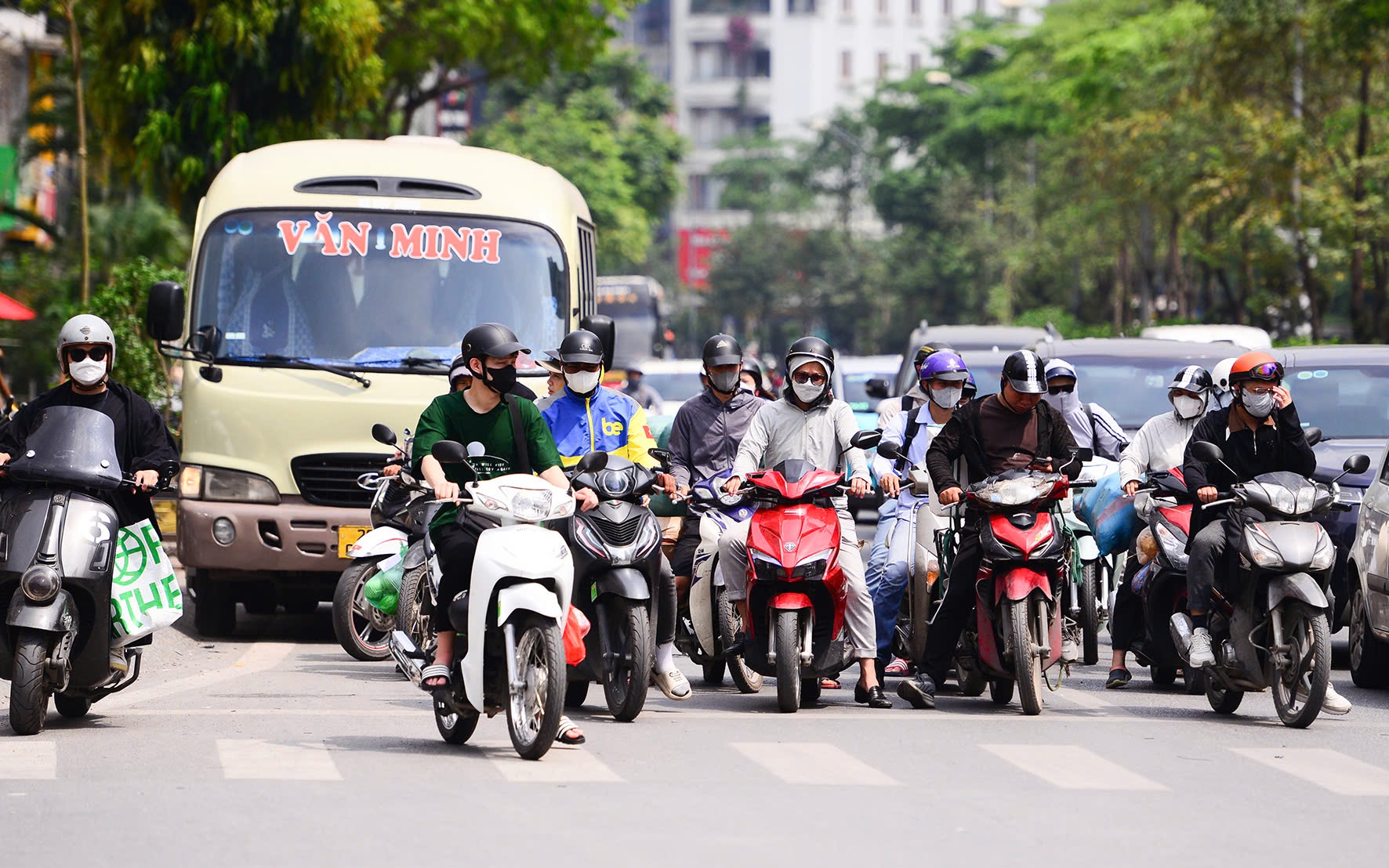 Diễn biến đợt nắng nóng đầu mùa cuối tháng 3 ở Bắc Bộ và Trung Bộ
