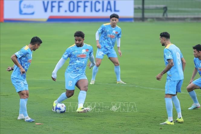 Đội tuyển Việt Nam tự tin hướng tới chiến thắng trước Bangladesh- Ảnh 2.
