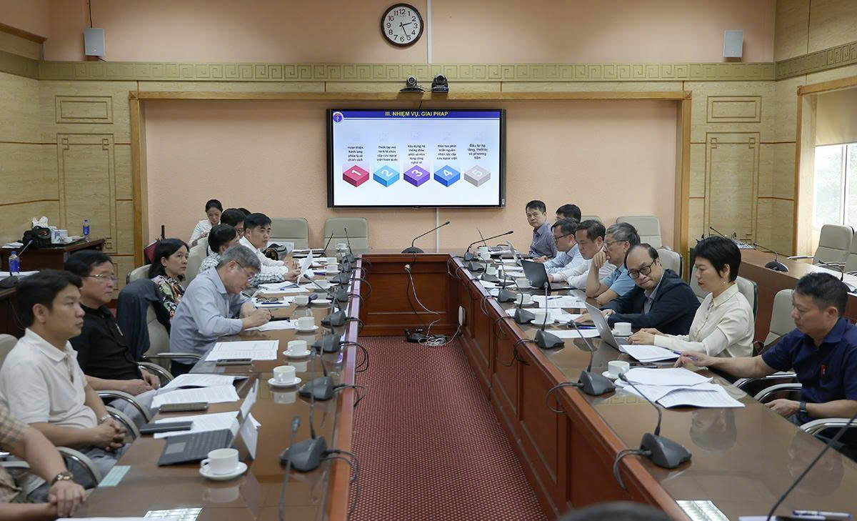 Xây dựng mạng lưới cấp cứu ngoại viện toàn quốc, bảo đảm 'thời gian vàng' cứu người- Ảnh 9.