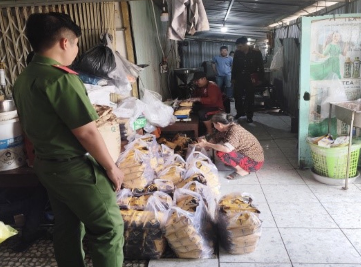 Khởi tố Lê Văn Chuồng, chủ hộ kinh doanh cà phê Thiện Tiến- Ảnh 1.