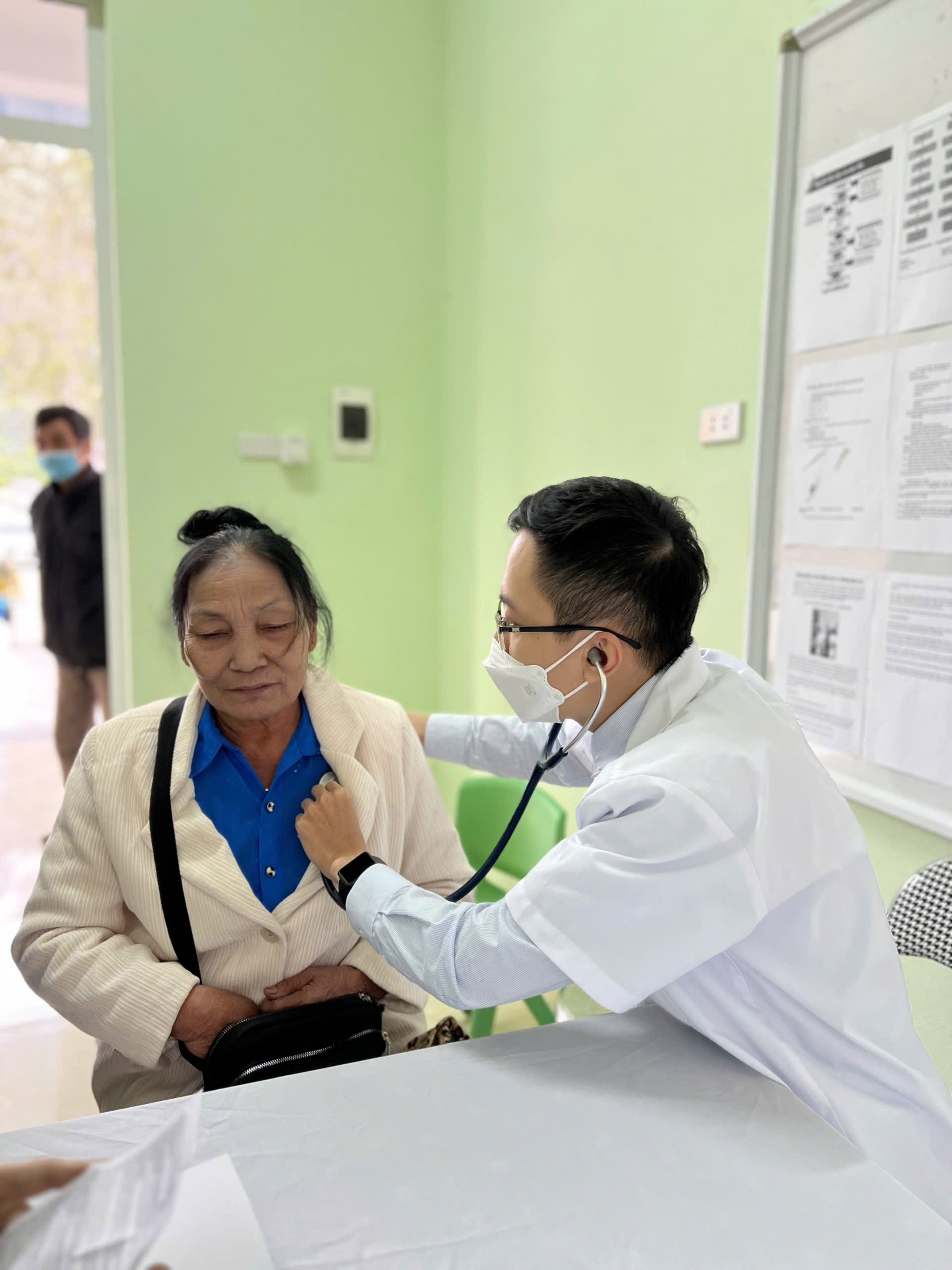 Sa sút trí tuệ và gánh nặng âm thầm phía sau mỗi gia đình- Ảnh 2.