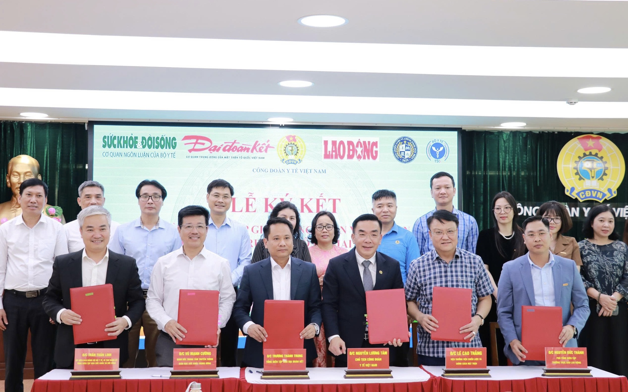 Chủ tịch Công đoàn Y tế Việt Nam: "Truyền thông góp phần lan tỏa chính sách, bảo vệ quyền lợi cán bộ y tế"