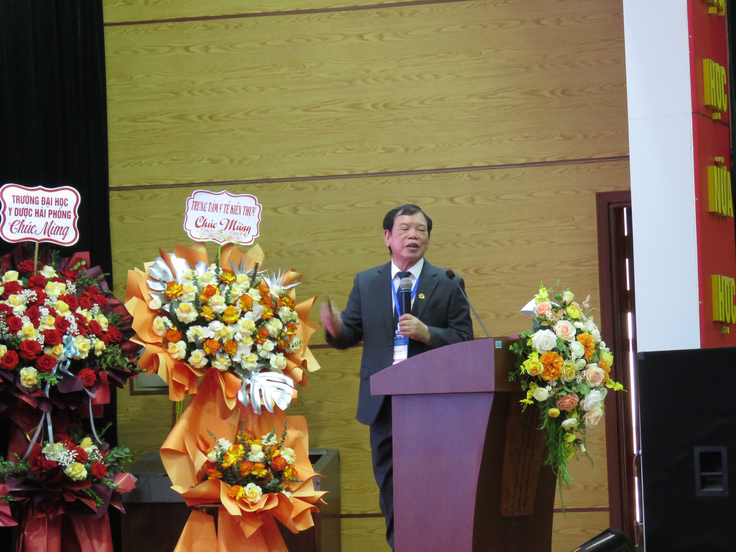 Nâng cao năng lực y tế biển, đảo và y học cao áp, phục vụ người dân- Ảnh 4.