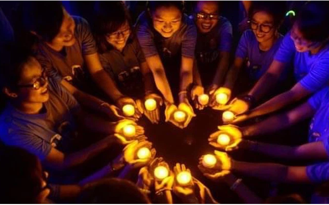 Tiết kiệm hơn 1 tỷ đồng tiền điện trong Giờ Trái đất 2026- Ảnh 2. Tối nay diễn ra Giờ Trái đất, kêu gọi người dân tắt đèn 60 phút để tiết kiệm năng lượng