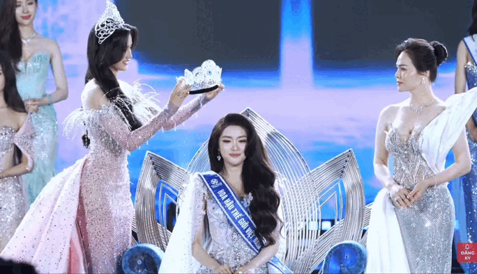 Phương Oanh đăng quang Miss World Vietnam 2025- Ảnh 1.