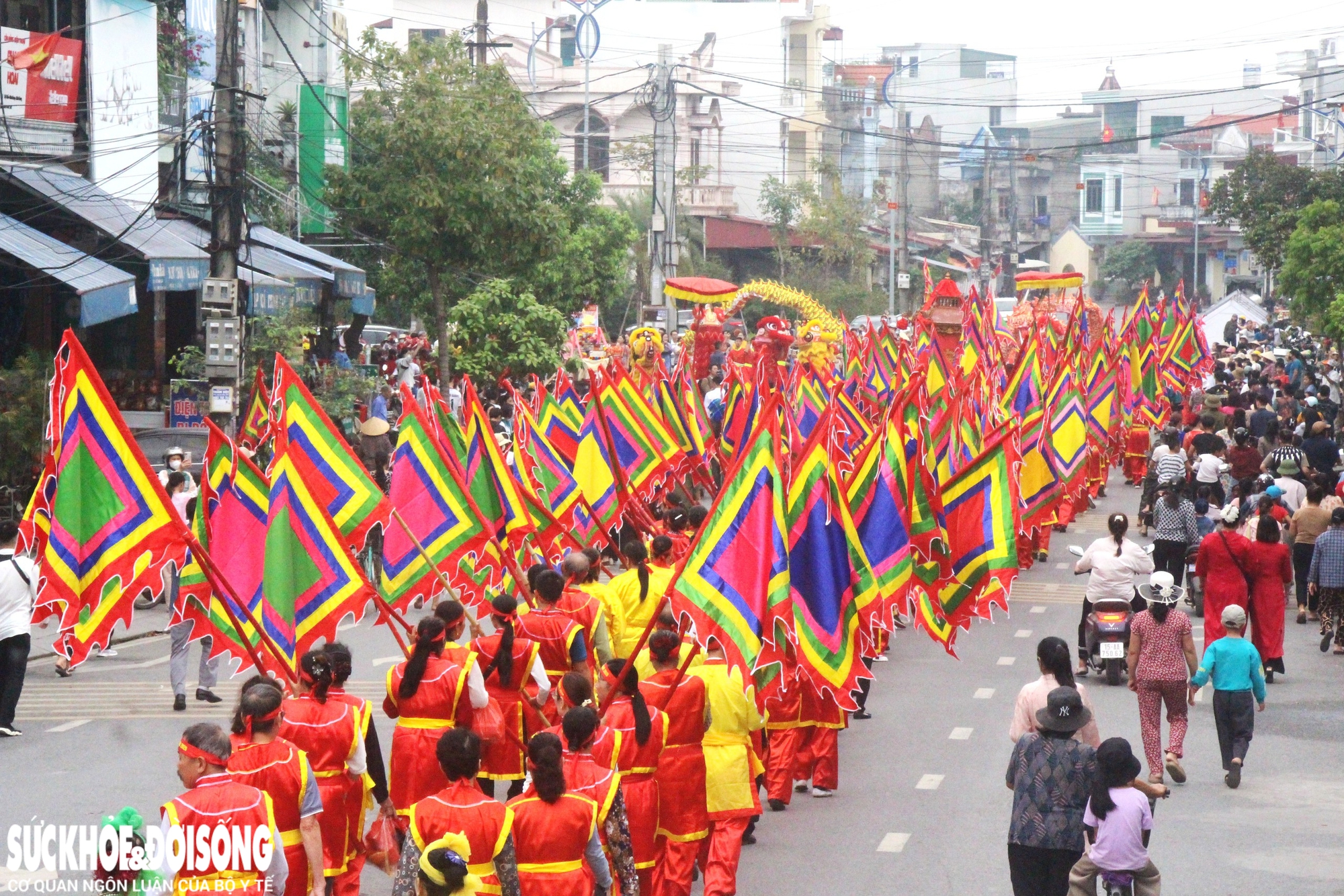 Linh thiêng đền Tranh và những giá trị văn hóa từ lễ hội đặc biệt nhiều người chưa biết- Ảnh 6. Linh thiêng đền Tranh và những giá trị văn hóa từ lễ hội đặc biệt nhiều người chưa biết- Ảnh 6.