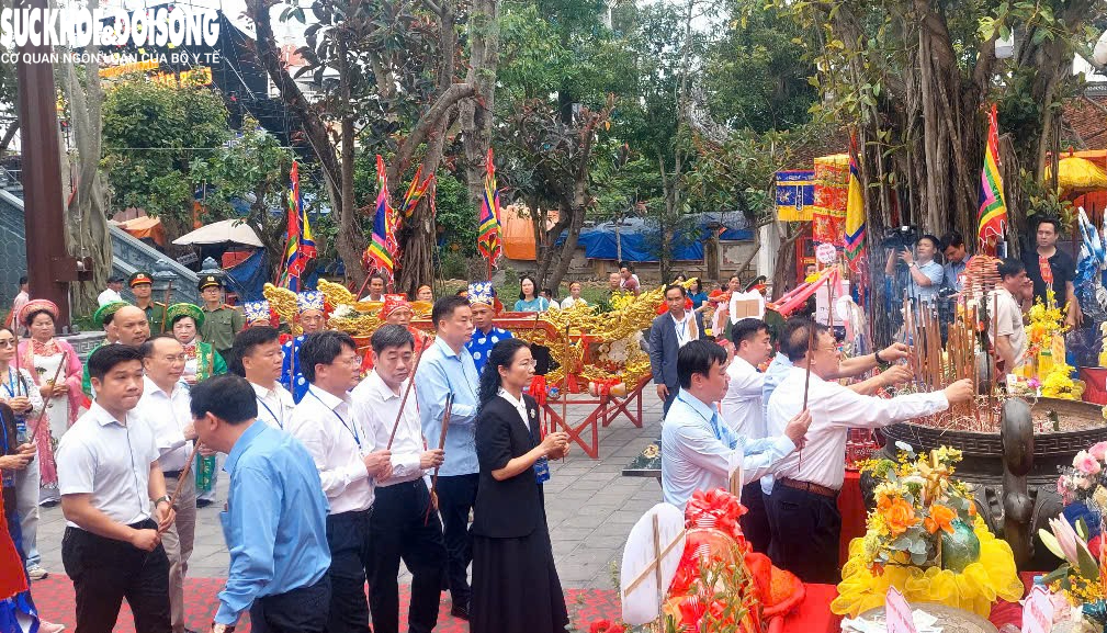 Linh thiêng đền Tranh và những giá trị văn hóa từ lễ hội đặc biệt nhiều người chưa biết- Ảnh 21. Linh thiêng đền Tranh và những giá trị văn hóa từ lễ hội đặc biệt nhiều người chưa biết- Ảnh 21.