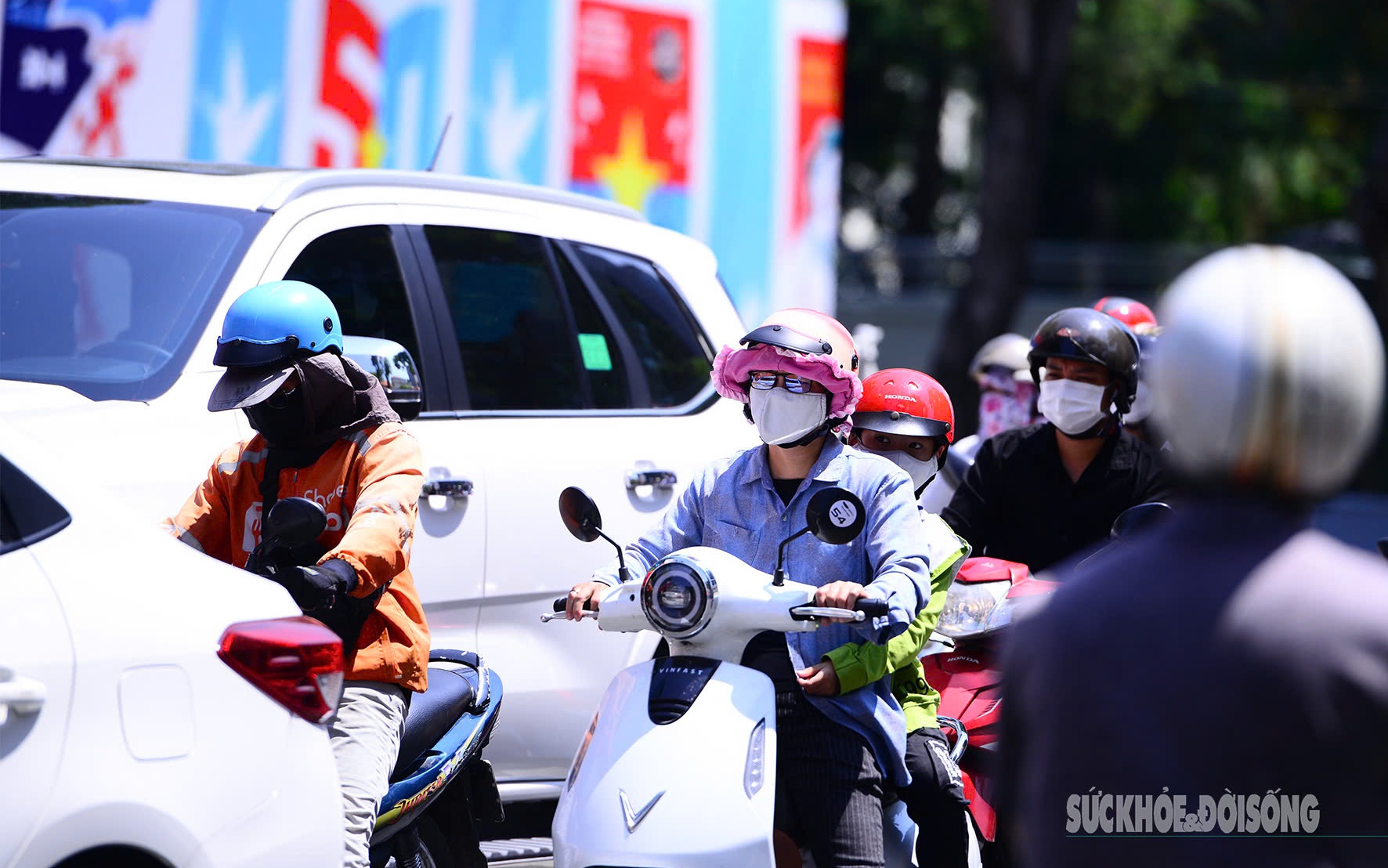 Miền Bắc chuyển nắng nóng sau mưa dông nhiều nơi đêm qua- Ảnh 2. Chi tiết đợt nắng nóng diện rộng bao phủ khắp cả nước từ ngày mai