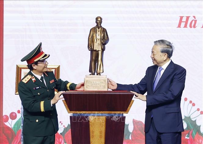 Tổng Bí thư Tô Lâm dự Lễ Kỷ niệm 75 năm Ngày truyền thống của Bệnh viện 108- Ảnh 6.