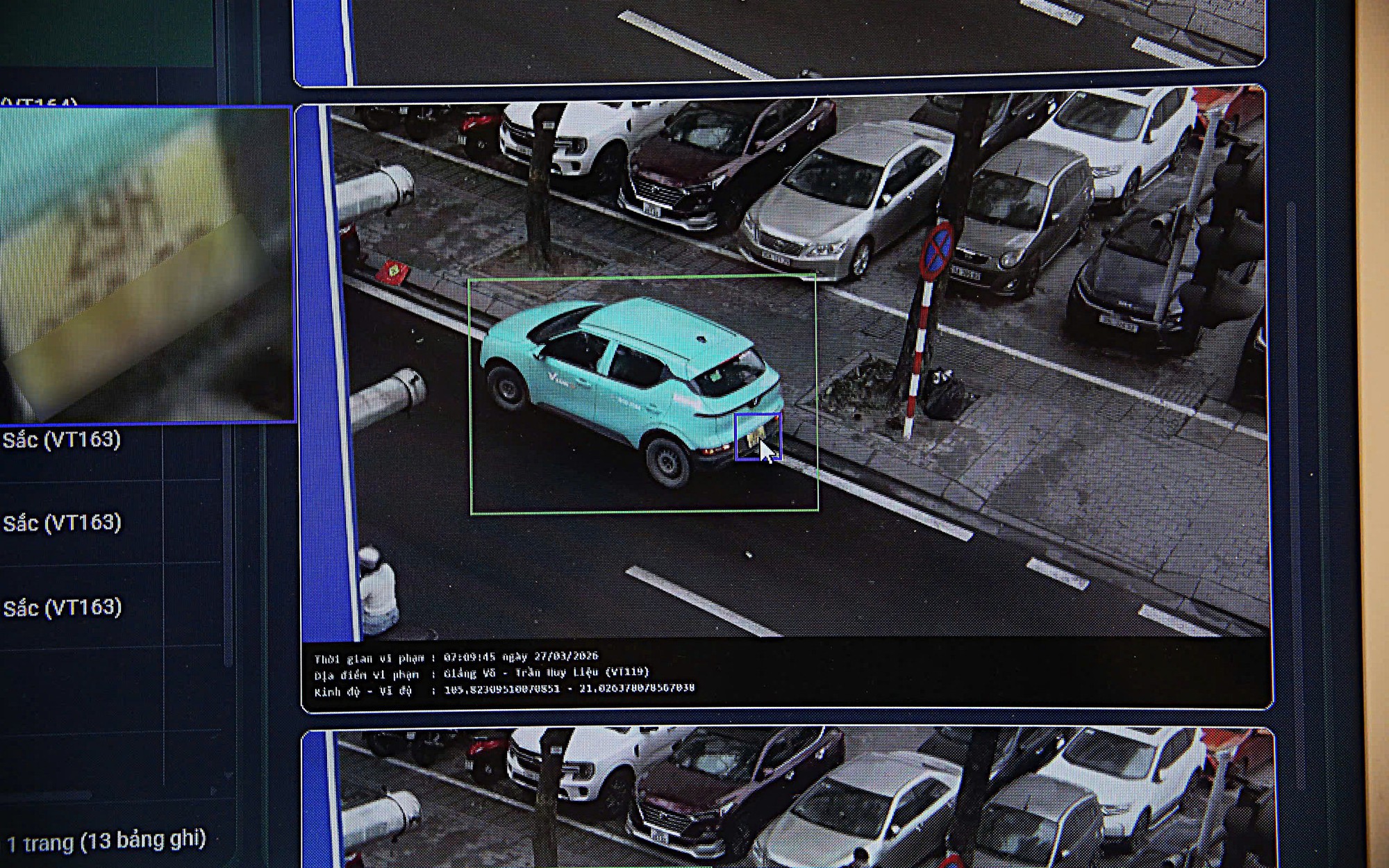 Chỉ trên 2 tuyến đường, camera AI Hà Nội đã 'soi' ra lượng vi phạm rất lớn- Ảnh 1. Tài xế lưu ý: Camera AI Hà Nội bắt lỗi dừng đỗ, rời đi vẫn nhận thông báo phạt