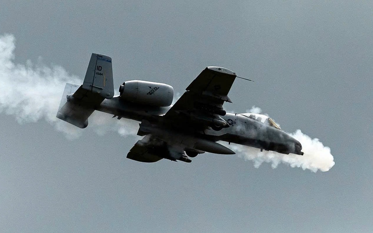 Mỹ duy trì 'cỗ máy không kích' 500 đòn mỗi ngày vào Iran- Ảnh 2.