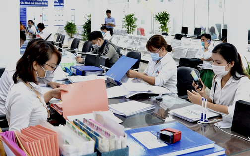 Xếp loại viên chức sẽ tác động ra sao đến thu nhập?