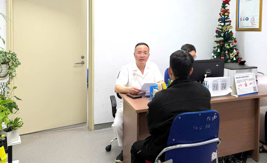 Vì sao hẹp bao quy đầu có thể dẫn tới ung thư dương vật?- Ảnh 1.