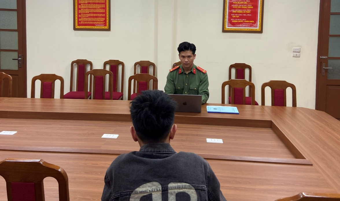 Nam thanh niên bị phạt 15 triệu do không thông báo website thương mại điện tử bán hàng- Ảnh 1. Nam thanh niên bị phạt 15 triệu do không thông báo website thương mại điện tử bán hàng- Ảnh 1.