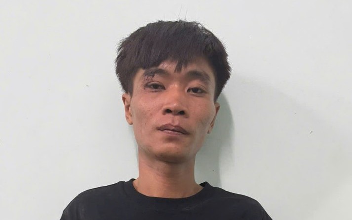 Trộm ô tô vì thấy chủ xe quên cất chìa khoá