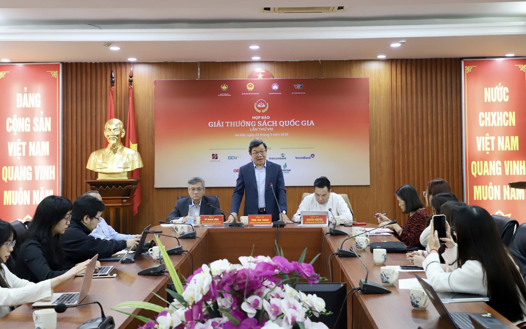 Toàn văn phát biểu của Trưởng Ban Tuyên giáo và Dân vận Trung ương tại Lễ trao Giải thưởng Sách Quốc gia- Ảnh 2. 50 tác phẩm được đề xuất trao Giải thưởng Sách Quốc gia lần thứ VIII