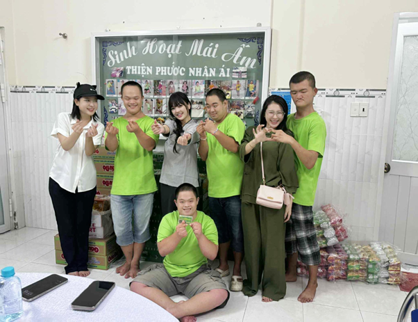 Trần Ngọc Lan - Lan tỏa yêu thương qua hành trình thiện nguyện đầy nhân ái- Ảnh 2.