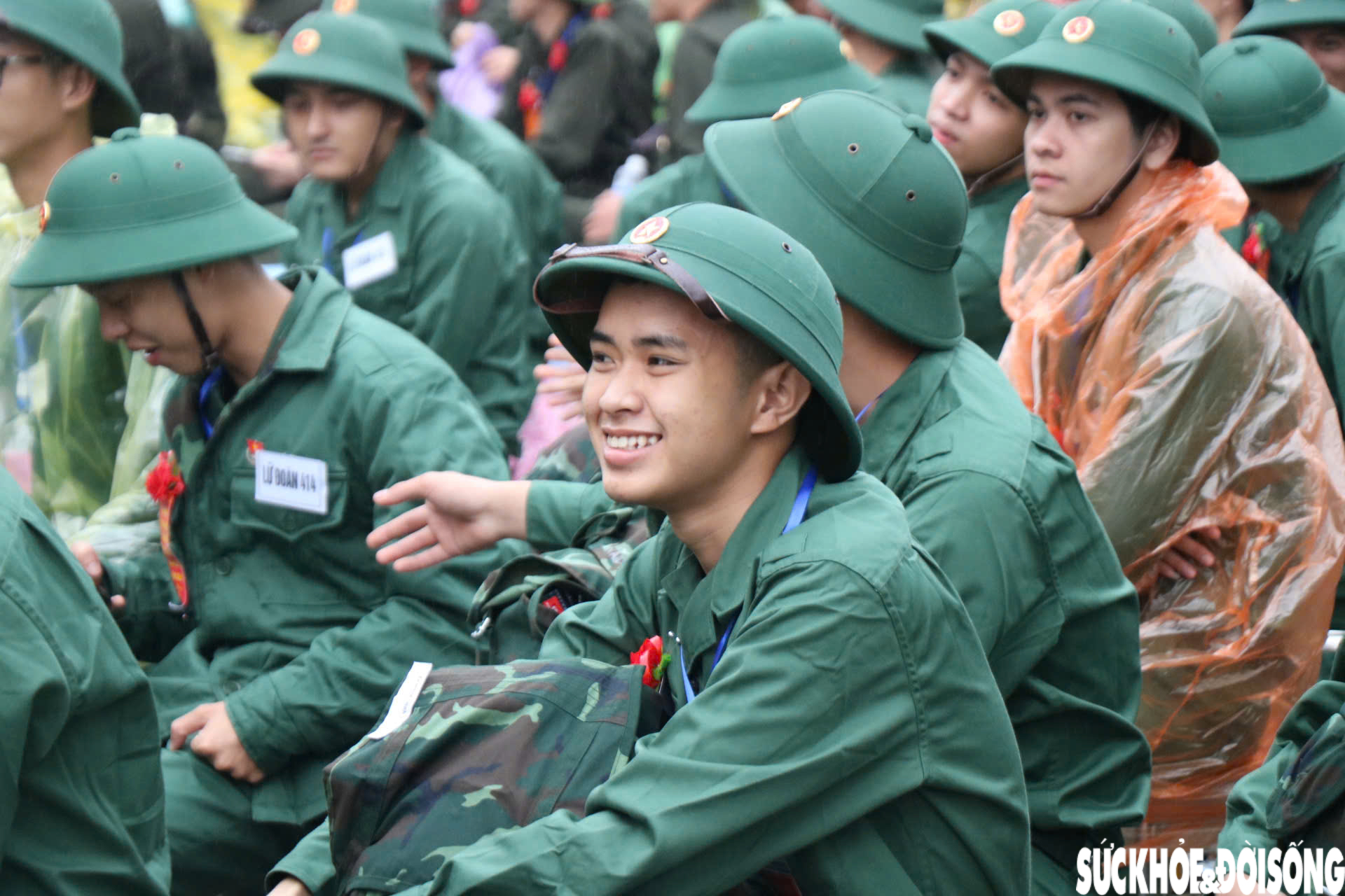 Những khoảnh khắc đẹp trong ngày hội tòng quân ở Huế- Ảnh 5.