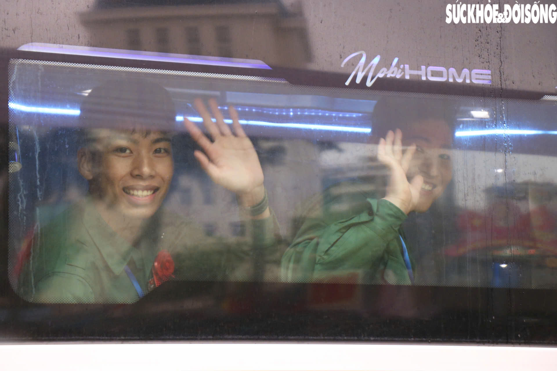 Những khoảnh khắc đẹp trong ngày hội tòng quân ở Huế- Ảnh 13.