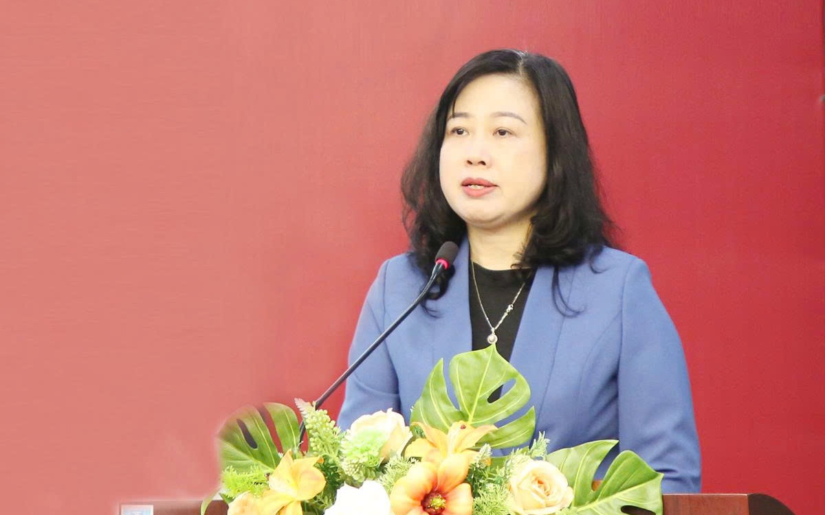 Bộ trưởng Đào Hồng Lan: Công tác chăm sóc sức khỏe Nhân dân luôn được đặt lên hàng đầu theo phương châm chăm lo từ sớm, từ xa- Ảnh 10.