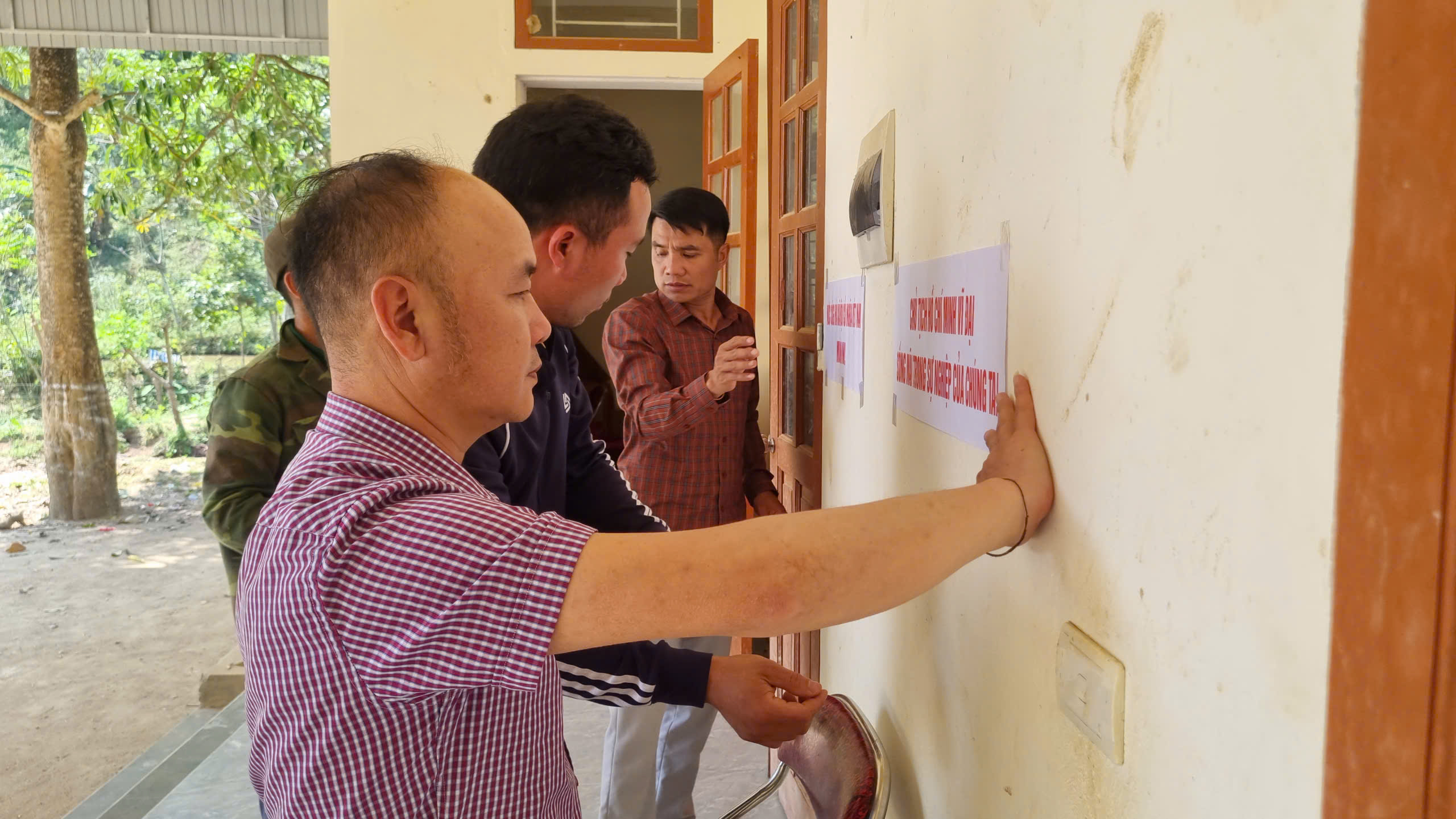 Đồng bào miền núi, vùng biên giới Nghệ An sẵn sàng cho ngày hội non sông- Ảnh 5.