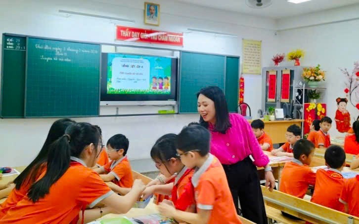 Quy định mới về nghỉ hưu ở tuổi cao hơn đối với nhà giáo- Ảnh 2.