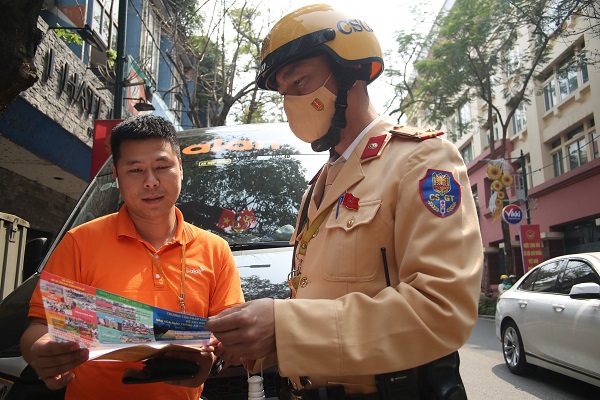Hà Nội: Những tuyến đường ‘Ba nhất’ giữ nhịp giao thông thông suốt phục vụ ngày bầu cử- Ảnh 3.