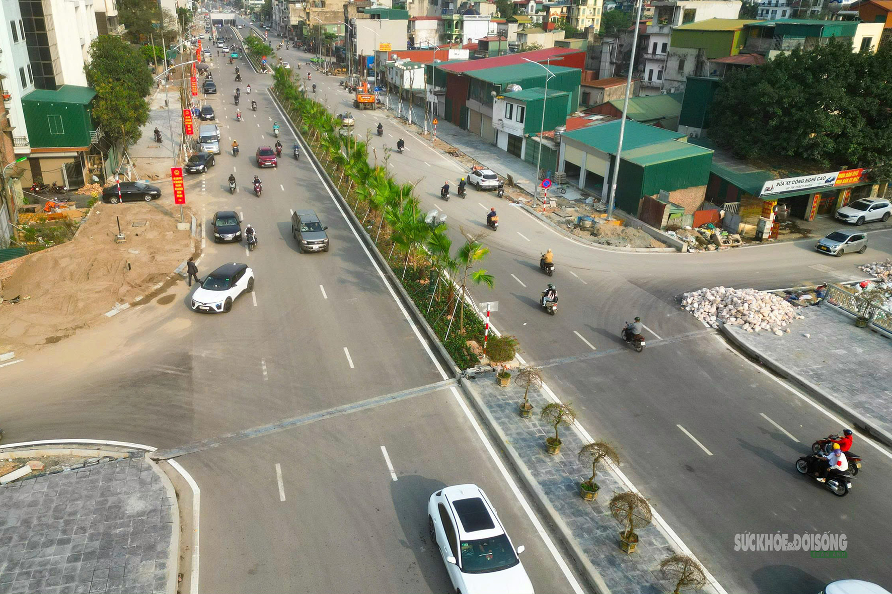 Cầu vượt sông Lừ trên Vành đai 2,5 chính thức được đưa vào khai thác sau nhiều năm chờ đợi- Ảnh 4.