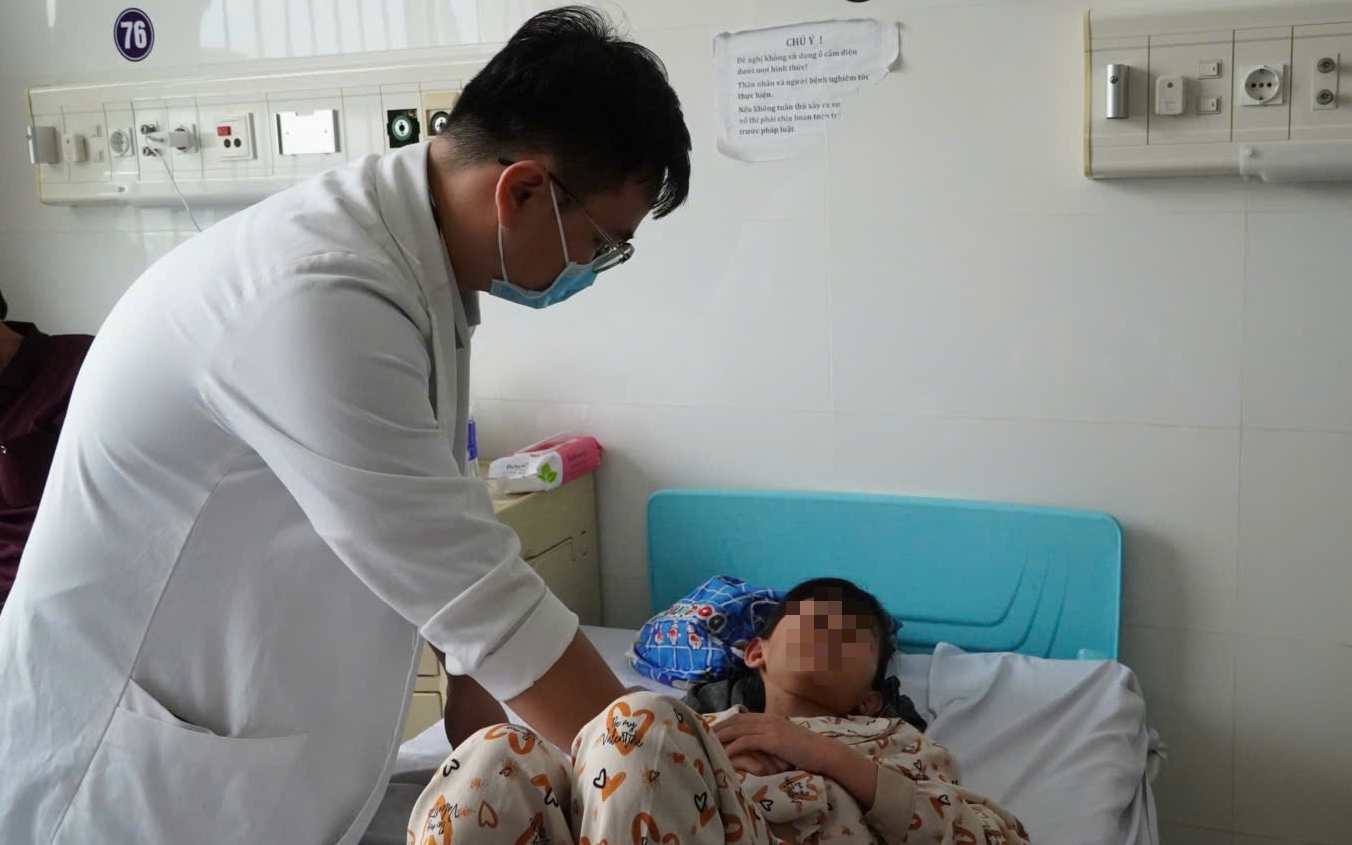 Số ca nghi ngộ độc sau ăn bánh mì ở Vũng Tàu tăng lên 94 người