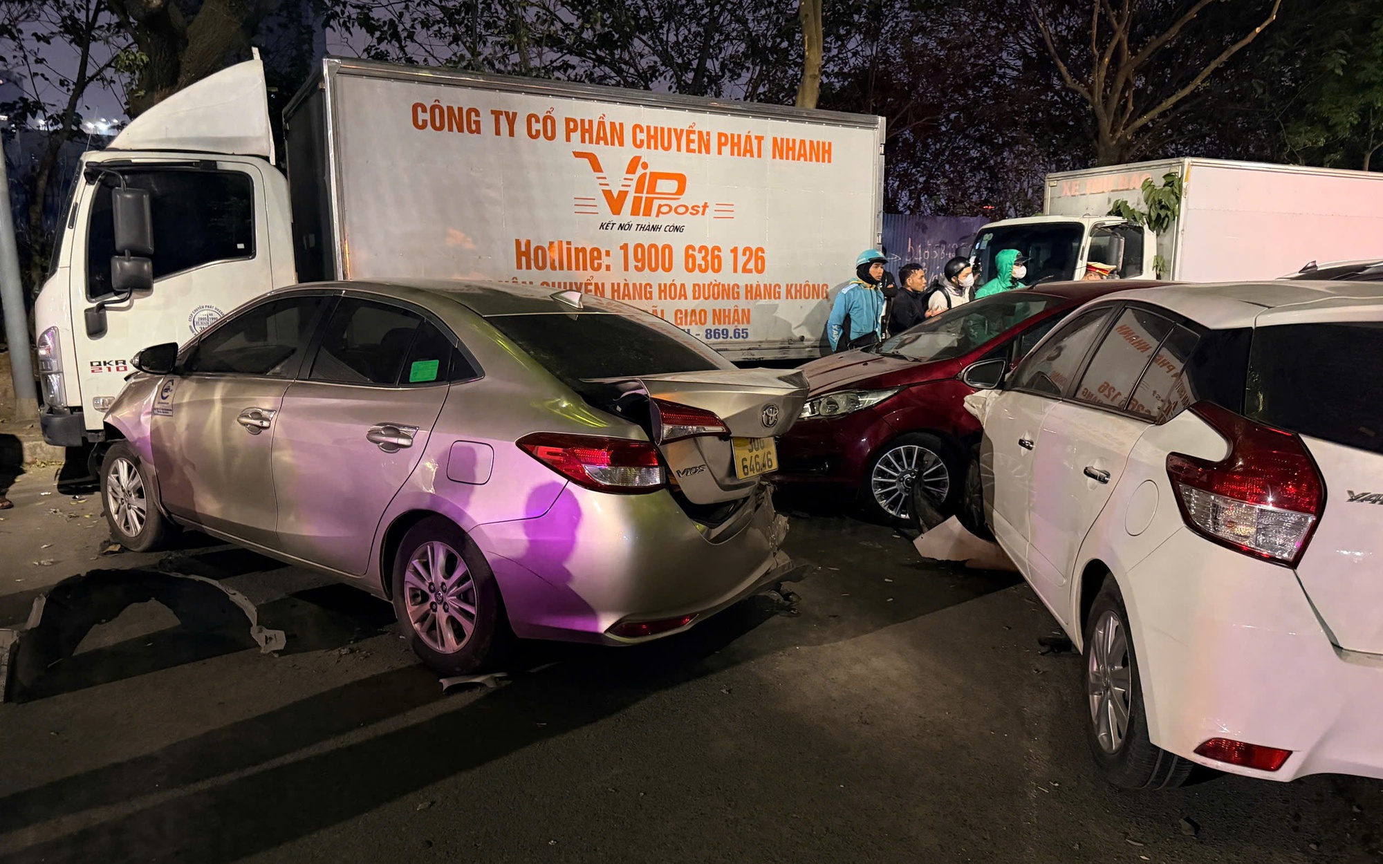 Thông tin mới nhất vụ tai nạn liên hoàn trên đường Nguyễn Chánh