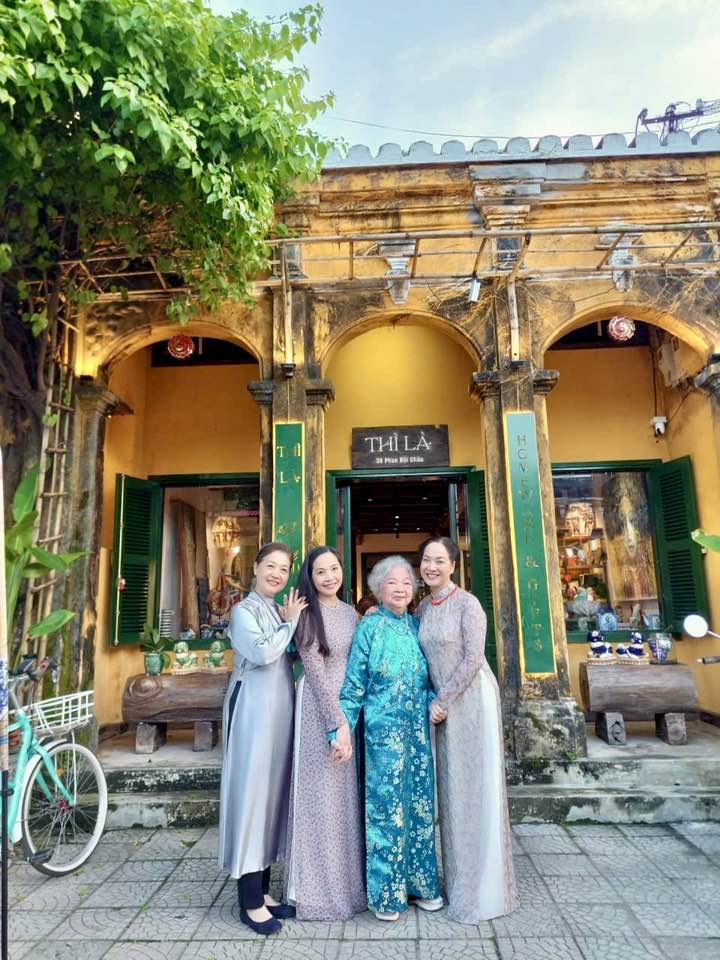 NSƯT Lê Vân 'Bao giờ cho đến tháng 10' có cuộc sống ra sao ở tuổi U70?- Ảnh 2.