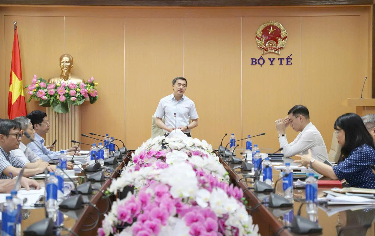 Gỡ 'nút thắt' pháp lý, xây dựng Nghị định mới về khám, chữa bệnh theo hướng tinh gọn, sát thực tiễn- Ảnh 8.