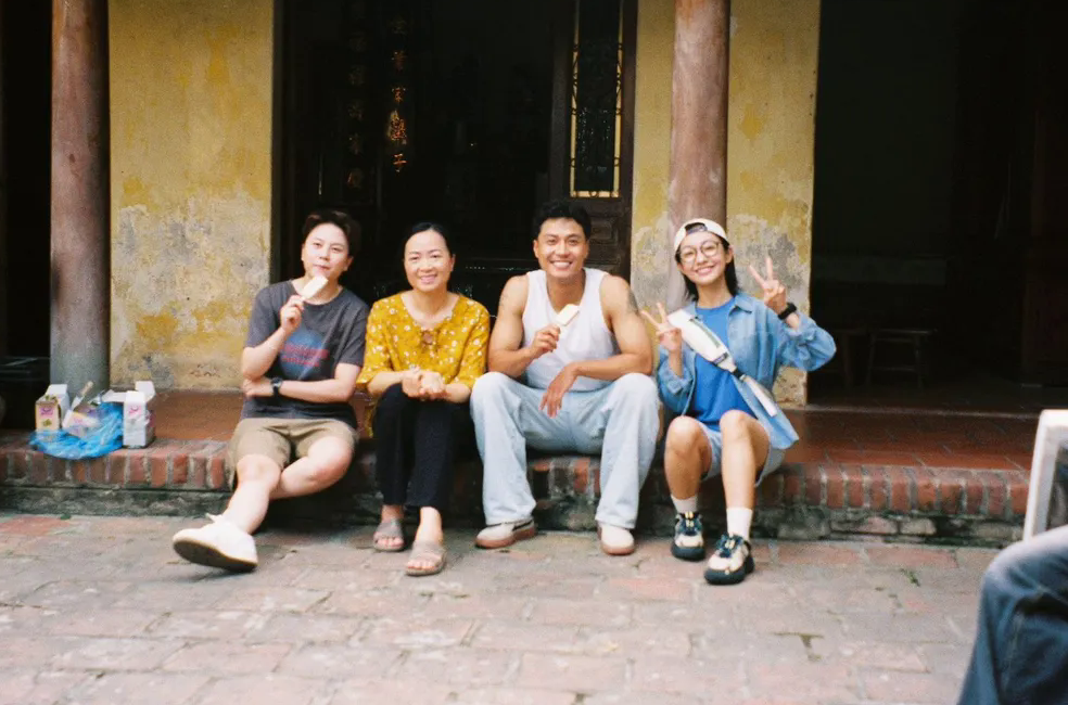 Thanh Sơn đăng ảnh hậu trường, khán giả mong cái kết đẹp giữa Thành và Linh Chi- Ảnh 4. Thanh Sơn đăng ảnh hậu trường, khán giả mong cái kết đẹp giữa Thành và Linh Chi- Ảnh 4.