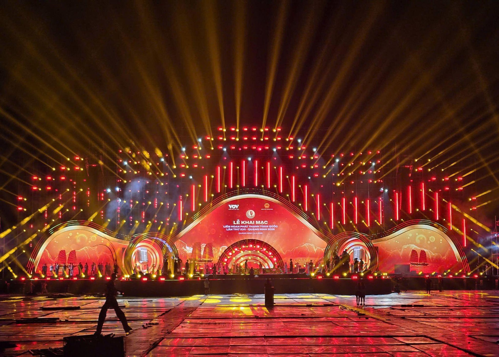 Hòa Minzy, Trúc Nhân sẽ khuấy động sân khấu 4.000 m2 của Khai mạc Liên hoan Phát thanh toàn quốc lần thứ XVII- Ảnh 6.