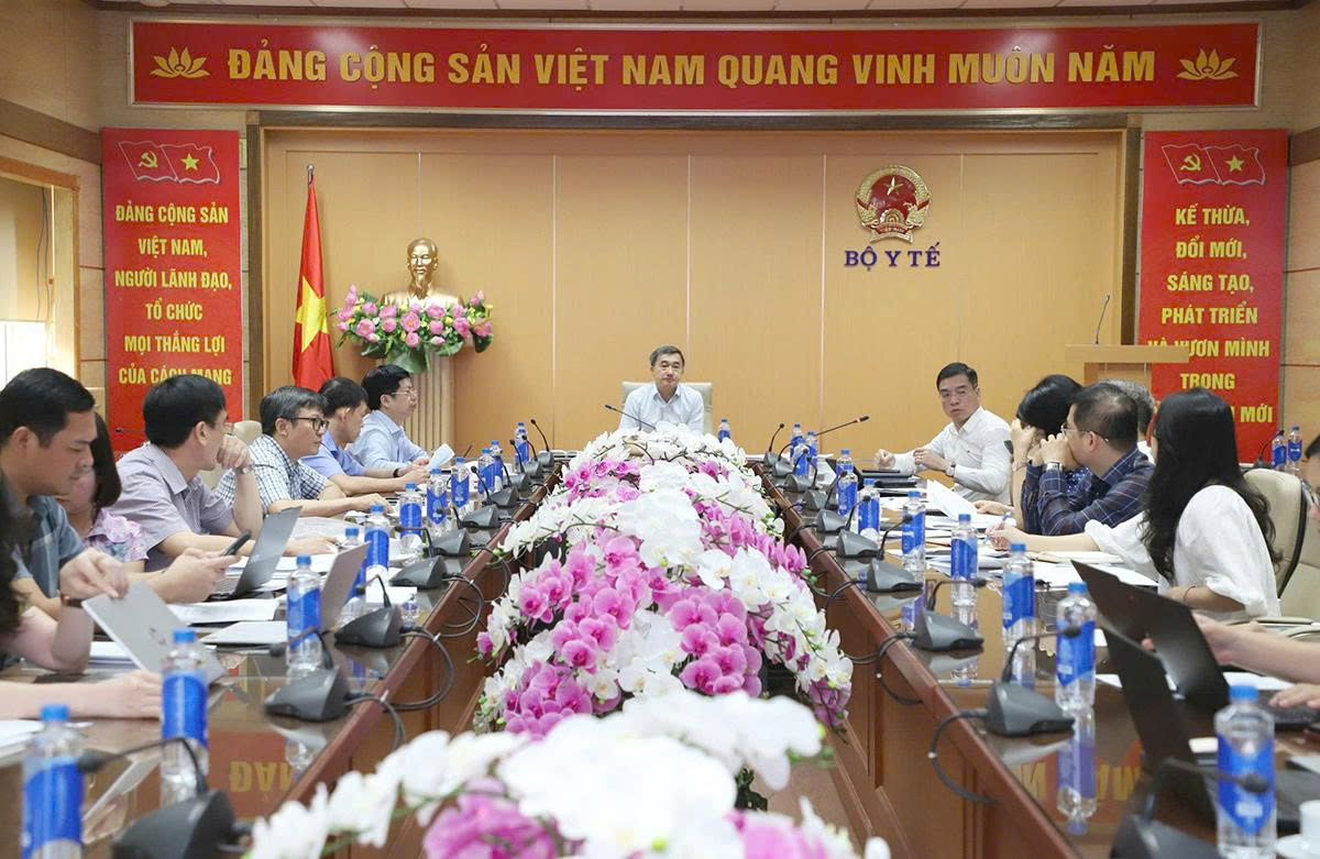 Gỡ 'nút thắt' pháp lý, xây dựng Nghị định mới về khám, chữa bệnh theo hướng tinh gọn, sát thực tiễn- Ảnh 7.