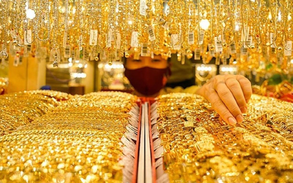 Chốt giá vàng hôm nay ngày 11/4 lại quay đầu giảm