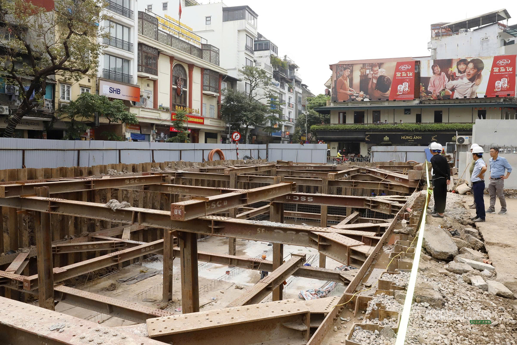 Cận cảnh 'siêu bể' chống ngập dưới lòng phố cổ Hà Nội- Ảnh 10.